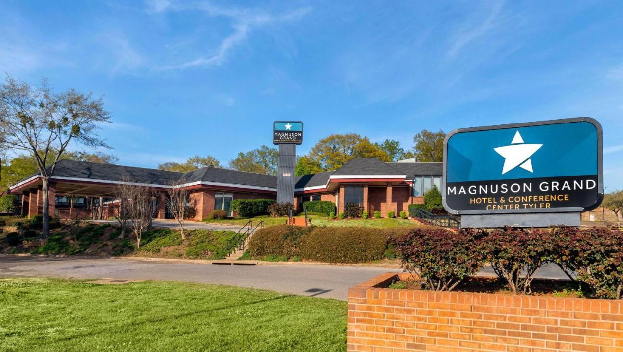 Magnuson Grand Hotel And Conference Center Tyler Bagian luar foto