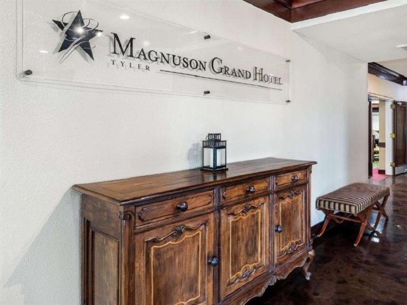 Magnuson Grand Hotel And Conference Center Tyler Bagian luar foto