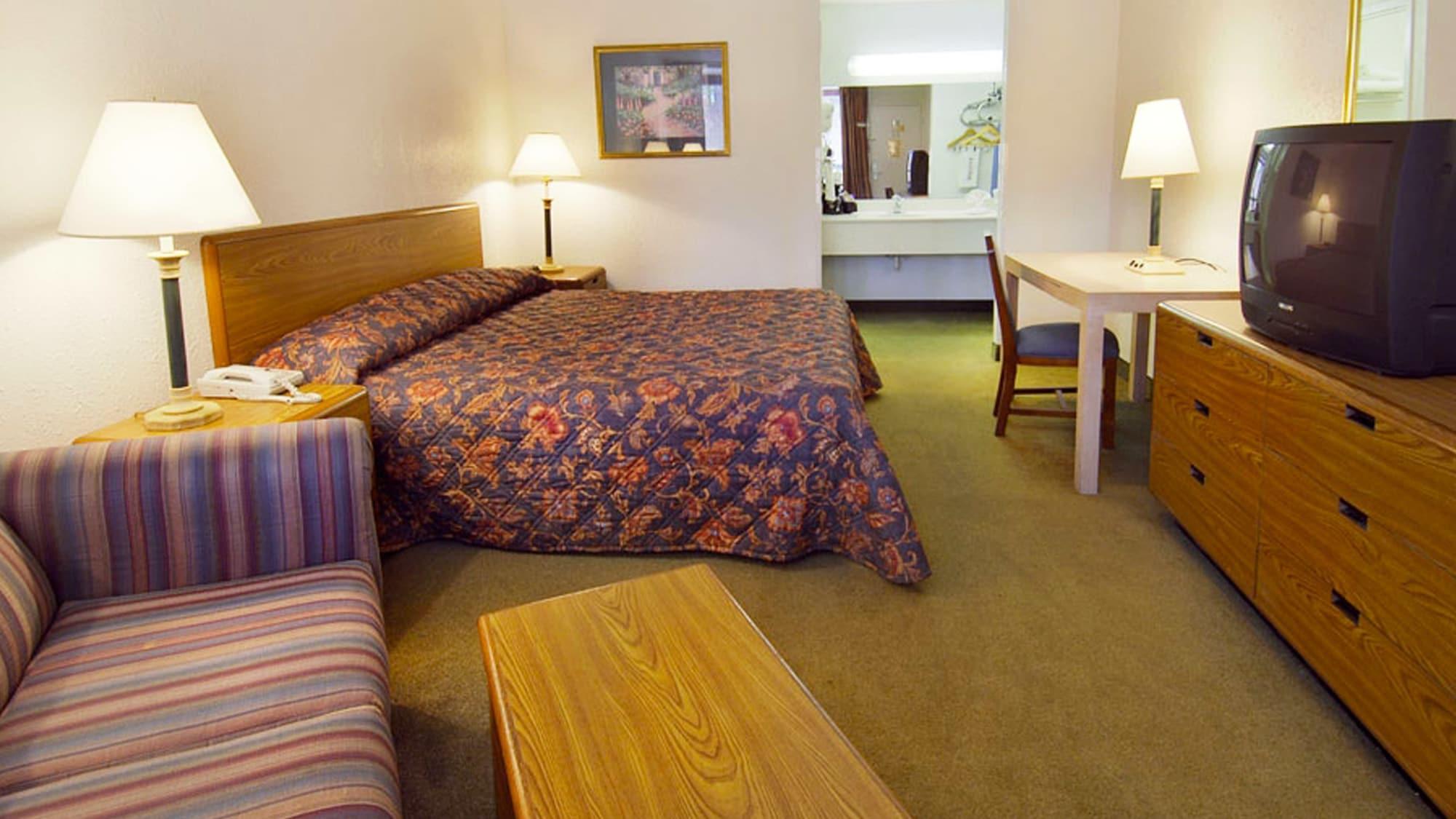 Magnuson Grand Hotel And Conference Center Tyler Bagian luar foto